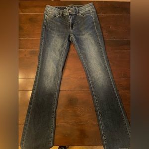 White House Black Market Bootcut jeans in size 4